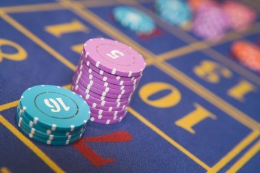 idrok app live casino table selection screen